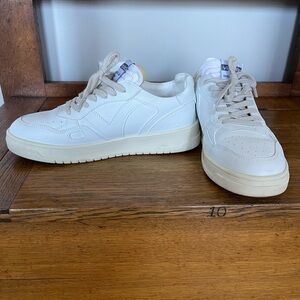 Victoria Bianca Blanco- White Sneakers Size 39 (best fits 38 or size 8)